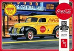 *CLEARANCE* AMT 1161 1/25 1940 Ford Sedan Delivery (coca cola) Plastic model kit