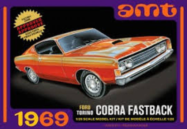 *CLEARANCE* AMT 1217M 1969 Ford Torino Cobra Fastback 2T plastic model kit